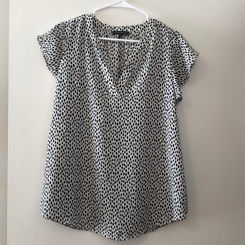 Blouse with fun sleeves